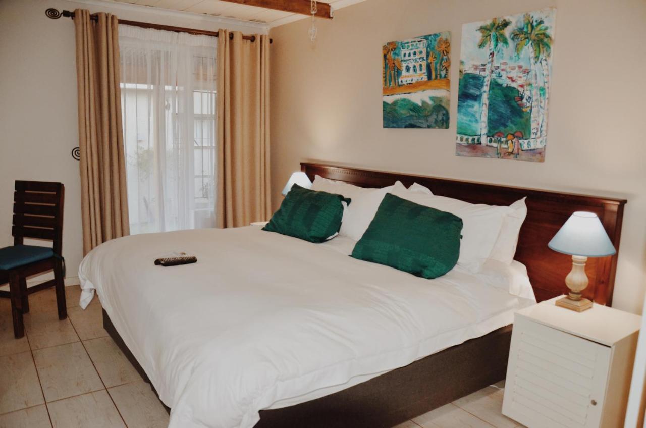 Malcolm Lodge Harare Luaran gambar